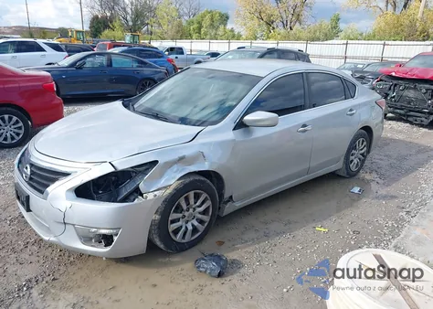 2015 Nissan Altima 2.5/2.5 S/2.5 Sl/2.5 Sv from USA, damaged, VIN 1N4AL3AP4FN334106